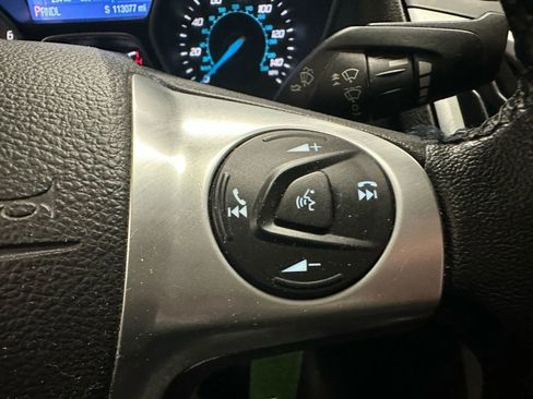 Used 2014 Ford Focus SE w/ SE Sport Package image 22