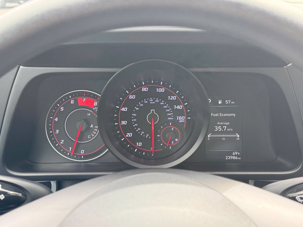Used 2023 Hyundai Elantra SEL FWD image 36