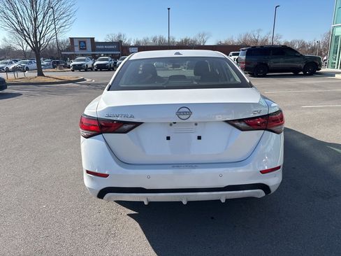 Used 2024 Nissan Sentra SV image 8