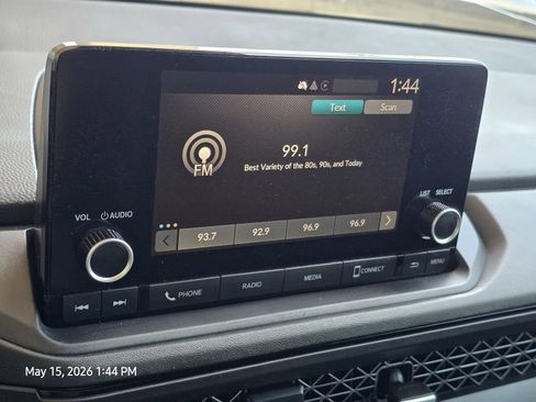 Used 2023 Honda Accord EX image 23