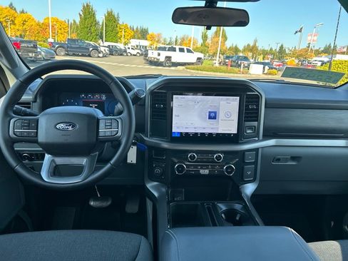 Used 2025 Ford F150 XLT w/ Equipment Group 301A Standard image 6