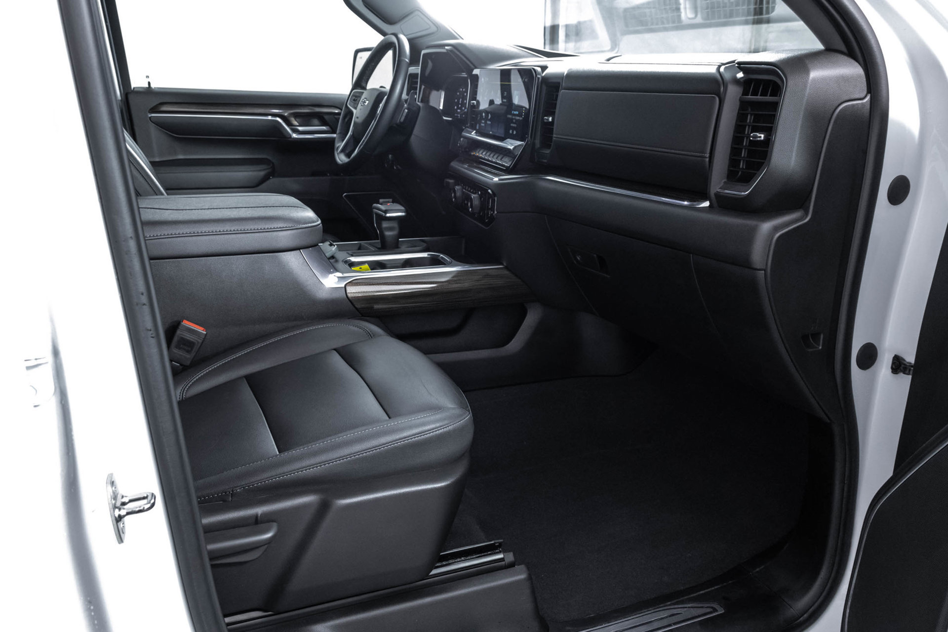 Certified 2023 Chevrolet Silverado 1500 RST w/ RST All Star Premium Package AWD/4WD image 44