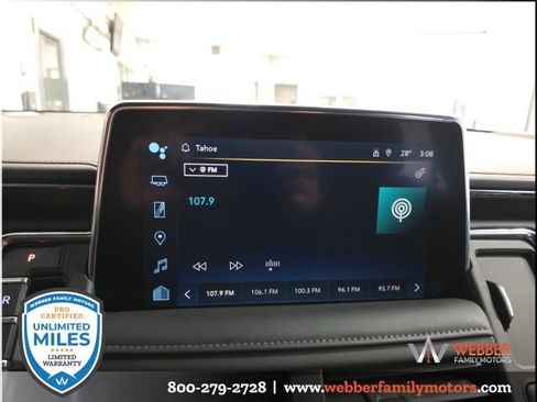 Used 2024 Chevrolet Tahoe Z71 w/ Luxury Package image 33