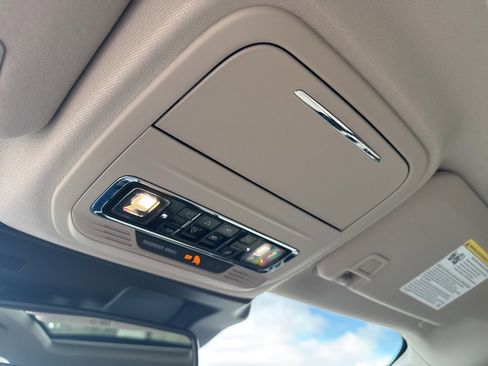 Used 2025 Lincoln Corsair Grand Touring w/ Jet Appearance Package image 35