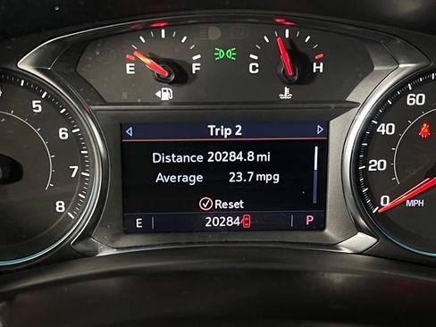 Used 2024 Chevrolet Equinox RS image 18