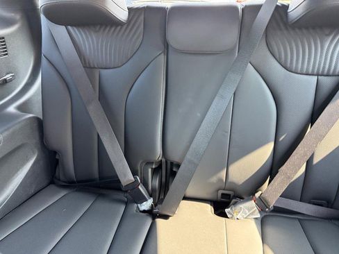 Used 2024 Hyundai Palisade Calligraphy image 13