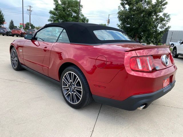 Used 2011 Ford Mustang GT Premium w/ Electronics Pkg RWD image 3