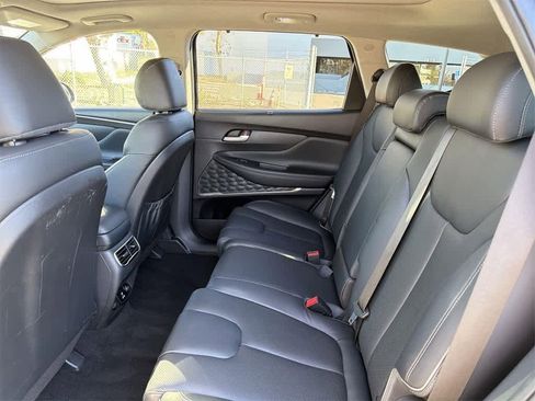 Used 2023 Hyundai Santa Fe Limited image 31