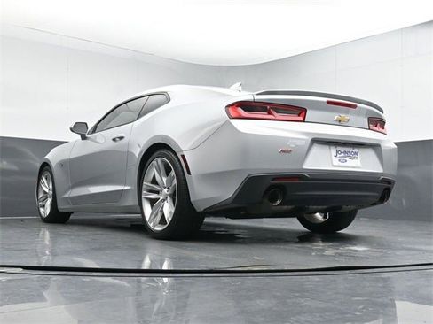 Used 2018 Chevrolet Camaro LT w/ RS Package image 31