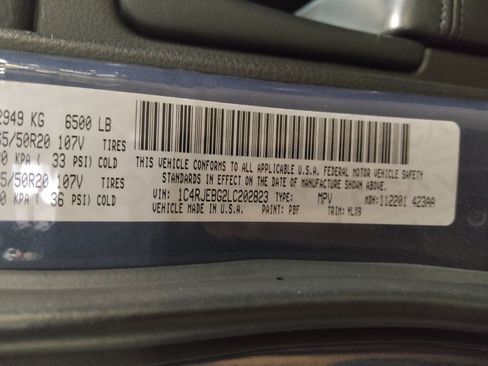 Used 2020 Jeep Grand Cherokee Limited X RWD image 33