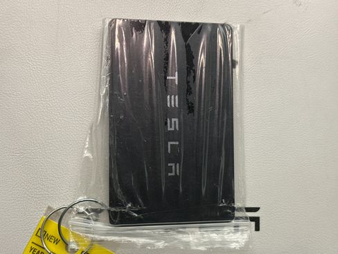 Used 2023 Tesla Model Y Long Range image 10