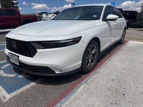 Used 2024 Honda Accord EX image 23