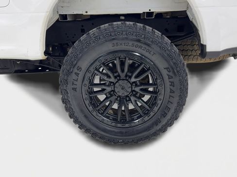 Used 2018 Ford F250 Lariat w/ Lariat Value Package image 44