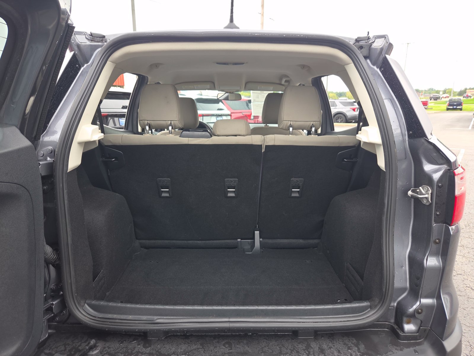 Used 2020 Ford EcoSport S FWD image 30