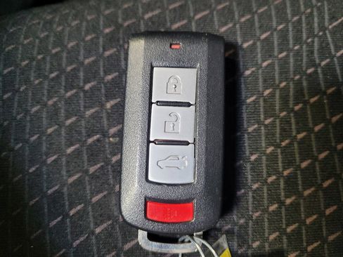 Used 2024 Mitsubishi Mirage G4 SE FWD image 32