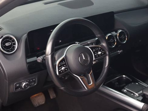 Used 2023 Mercedes-Benz GLA 250 GLA 250 image 16