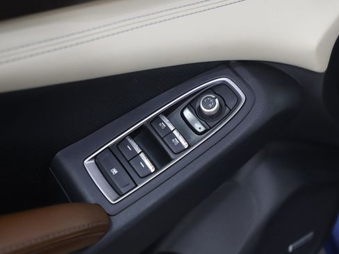 Used 2019 Subaru Ascent Touring w/ Popular Package #3 image 22