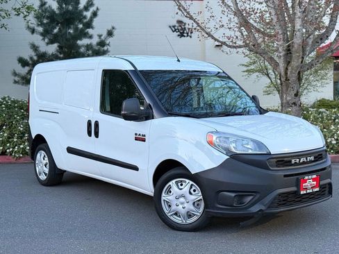 Used 2021 RAM ProMaster City Tradesman image 2