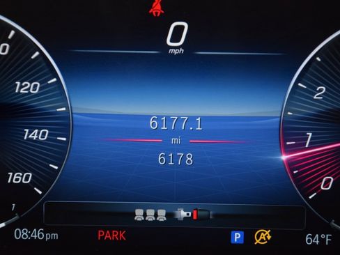 Used 2025 Mercedes-Benz GLE 350 4MATIC image 26