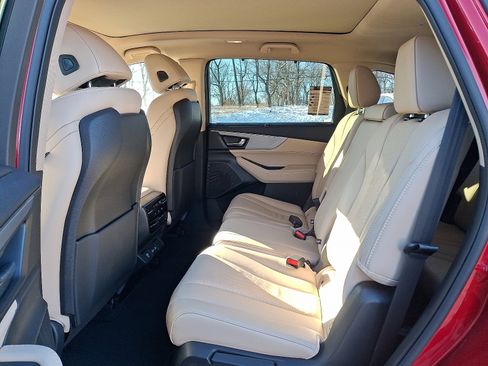 Certified 2023 Acura MDX SH-AWD w/ Technology Package image 10