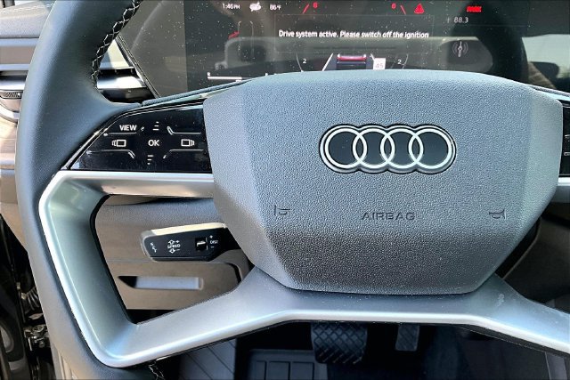 Used 2025 Audi Q5 Premium w/ Convenience Package AWD/4WD image 11