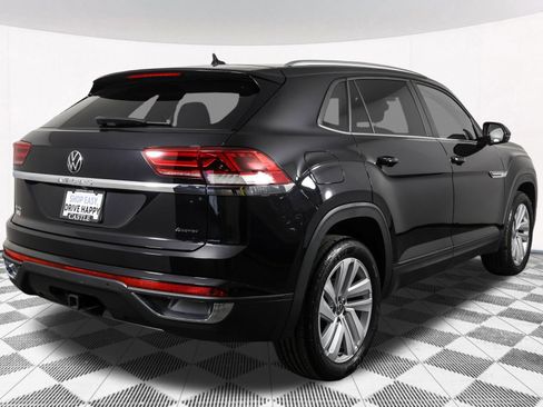 Used 2023 Volkswagen Atlas Cross Sport SE w/ Panoramic Sunroof Package AWD/4WD image 17