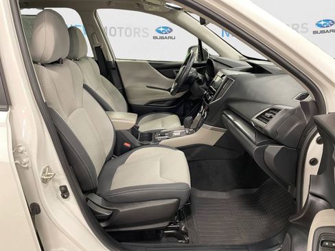 Used 2021 Subaru Forester Premium image 15