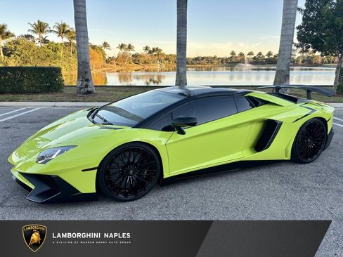 Used 2016 Lamborghini Aventador LP 750-4 Superveloce image 1