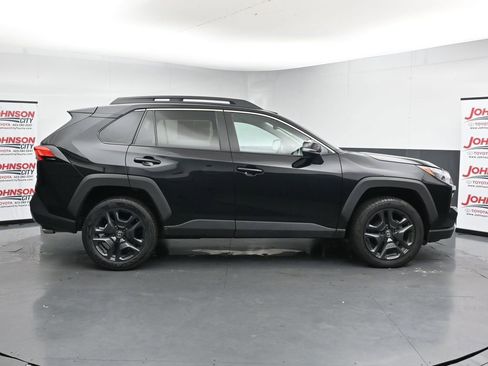 Used 2024 Toyota RAV4 Adventure AWD/4WD image 9