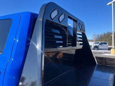 Used 2016 RAM 2500 Tradesman w/ Chrome Appearance Group image 18