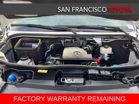 Used 2024 Mercedes-Benz Sprinter 2500 image 35