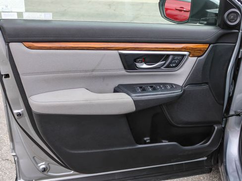 Certified 2022 Honda CR-V EX image 19