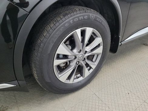 Used 2018 Nissan Murano S FWD image 31