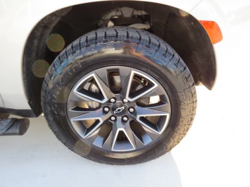 Certified 2021 Chevrolet Tahoe Z71 AWD/4WD image 8