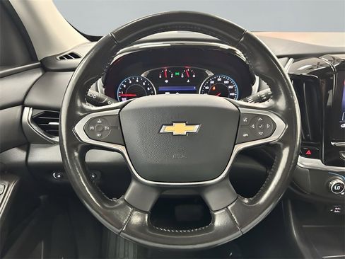 Used 2020 Chevrolet Traverse LT w/ LT Premium Package image 14