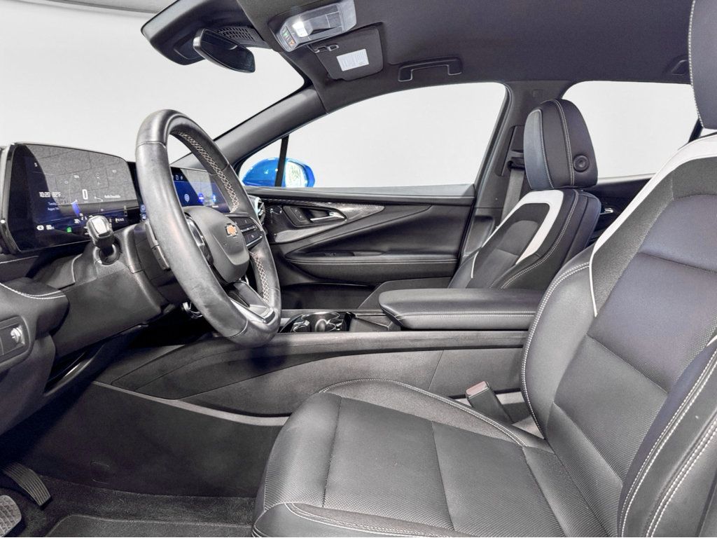 Used 2024 Chevrolet Blazer EV LT AWD/4WD image 18