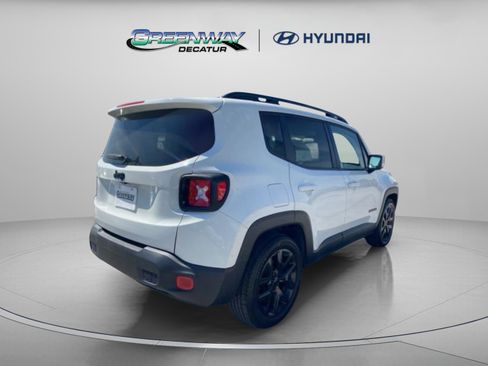 Used 2017 Jeep Renegade Altitude image 7