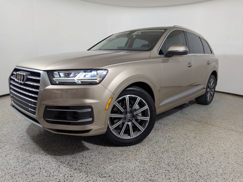 Used 2018 Audi Q7 3.0T Premium Plus AWD/4WD image 18