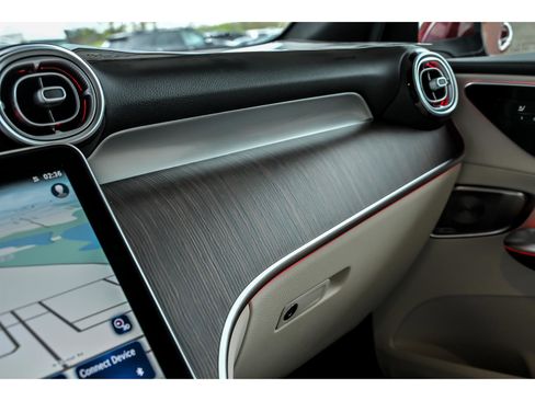 New 2026 Mercedes-Benz GLC 300 4MATIC image 18