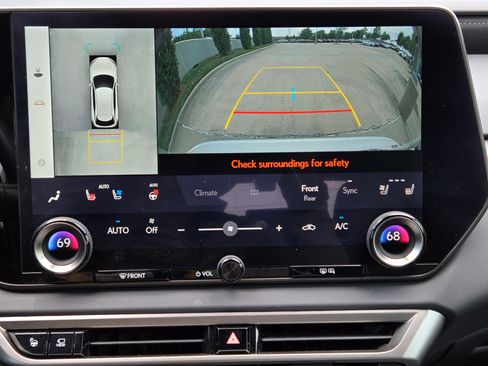 Used 2024 Lexus RX 350 FWD w/ Convenience Package image 14
