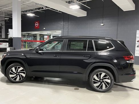 New 2026 Volkswagen Atlas SE image 17