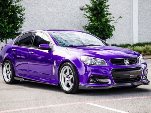Used 2014 Chevrolet SS RWD image 7