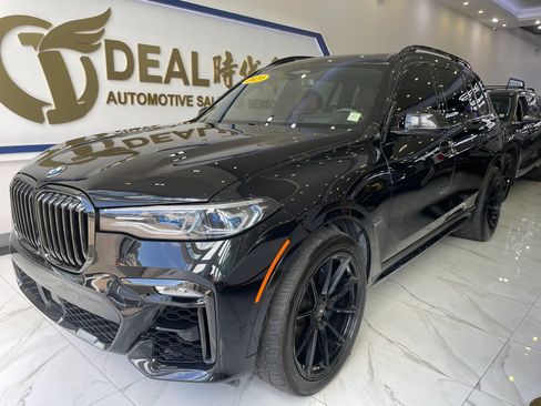 Used 2020 BMW X7 M50i AWD/4WD image 4