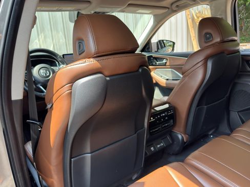 Used 2022 Acura MDX FWD w/ Technology Package image 34