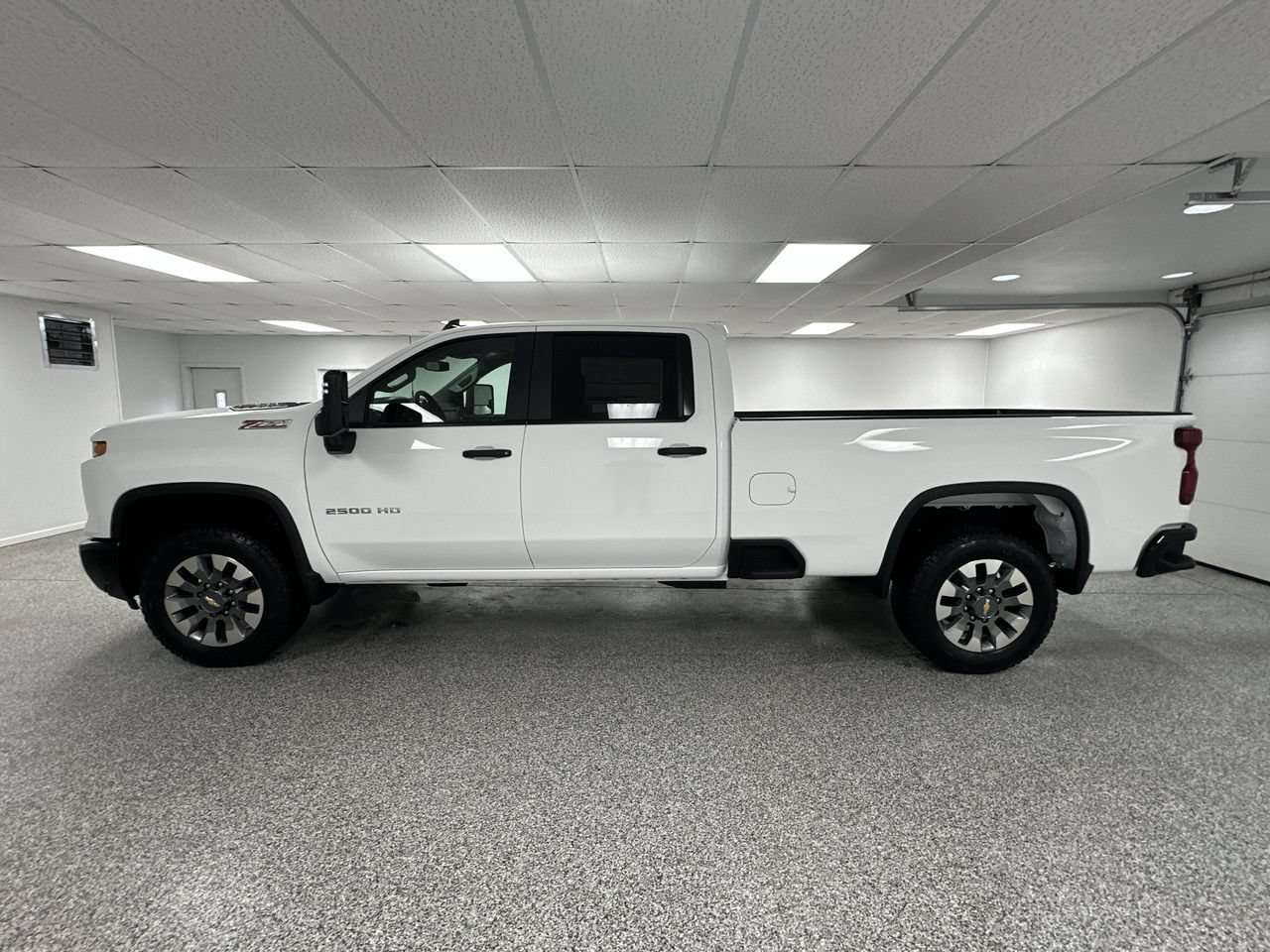 New 2026 Chevrolet Silverado 2500 Custom w/ Custom Value Package AWD/4WD image 5