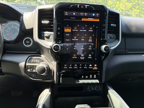 Certified 2022 RAM 1500 Big Horn AWD/4WD image 29