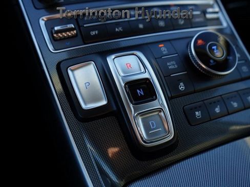 Certified 2023 Hyundai Santa Fe Limited image 21