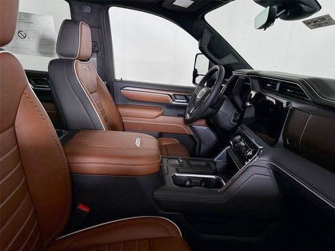 New 2026 GMC Sierra 3500 Denali Ultimate AWD/4WD image 23