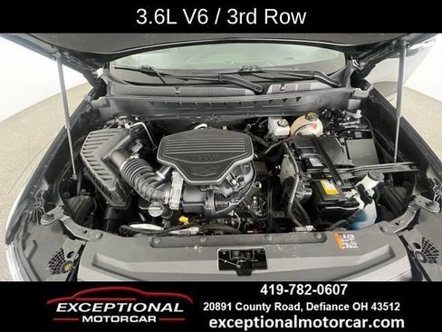 Used 2024 Cadillac XT6 Premium Luxury w/ LPO, Floor Liner Package AWD/4WD image 53