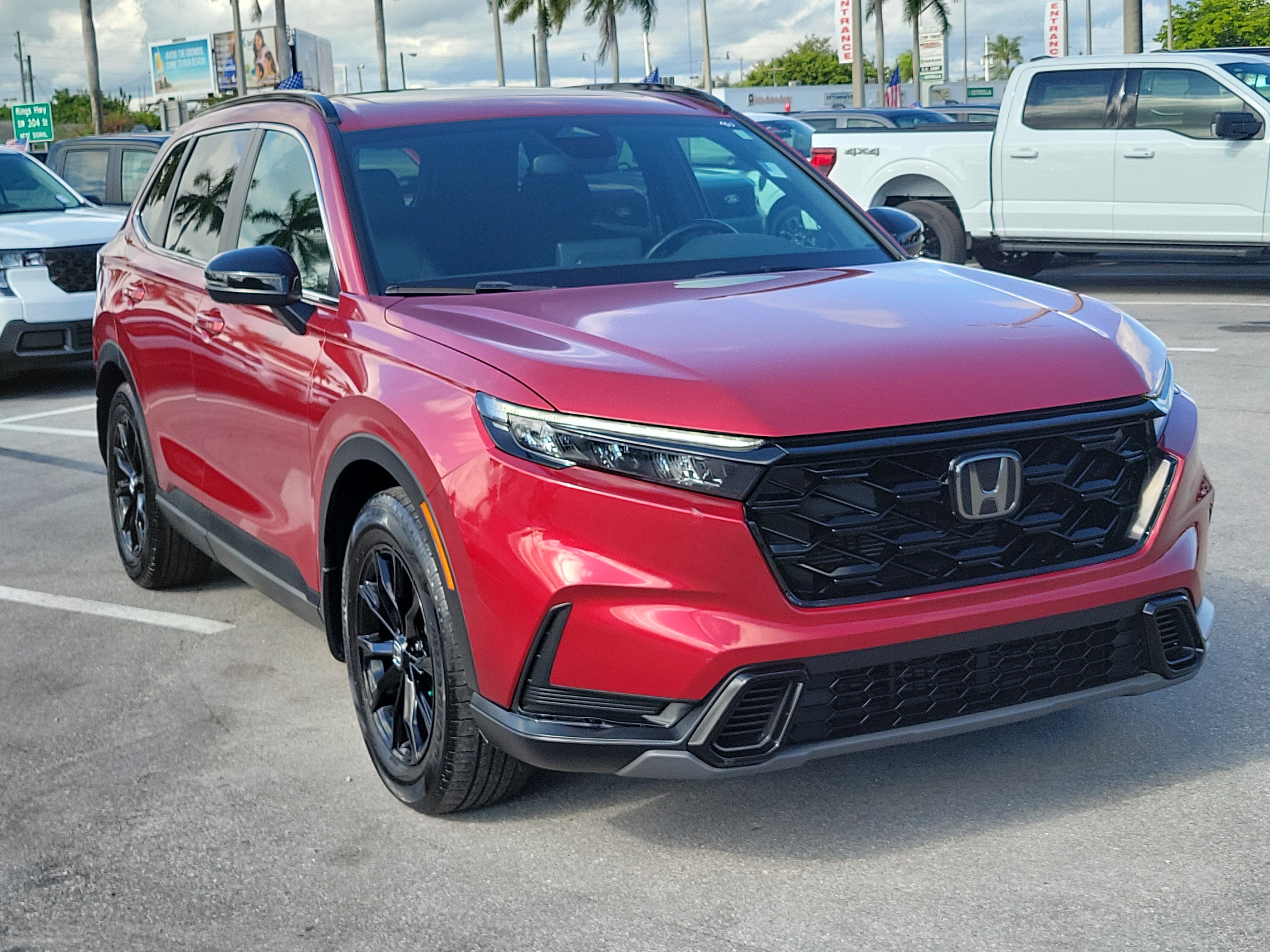 Used 2025 Honda CR-V Sport image 3
